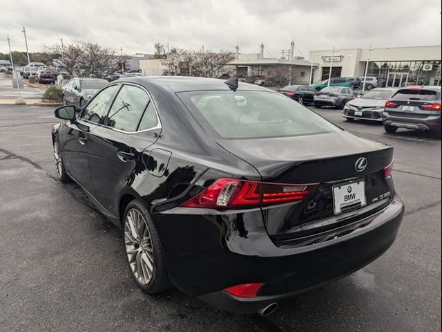 2016 Lexus IS 300