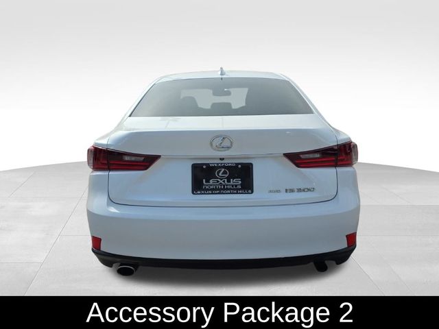 2016 Lexus IS 300