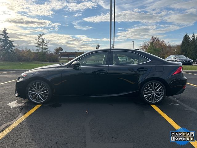 2016 Lexus IS 300