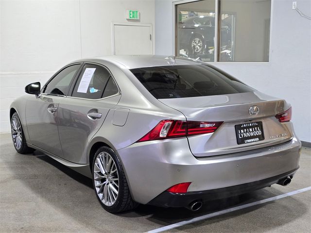 2016 Lexus IS 300