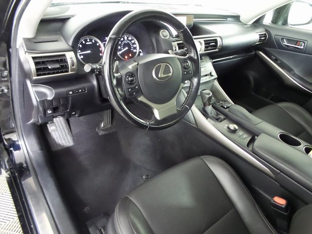 2016 Lexus IS 300