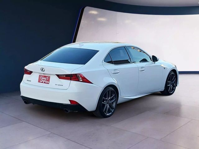 2016 Lexus IS 200t