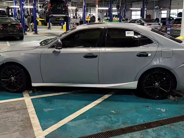 2016 Lexus IS 300