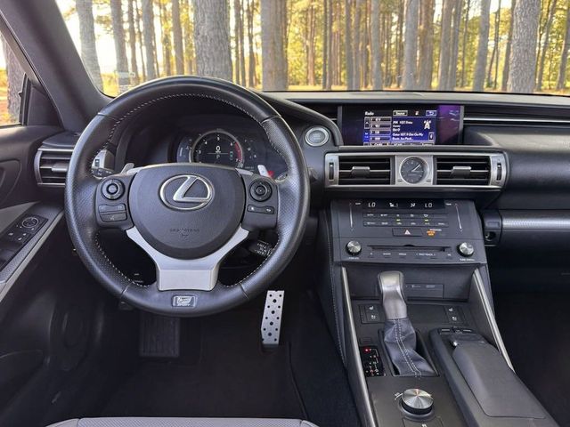 2016 Lexus IS 200t