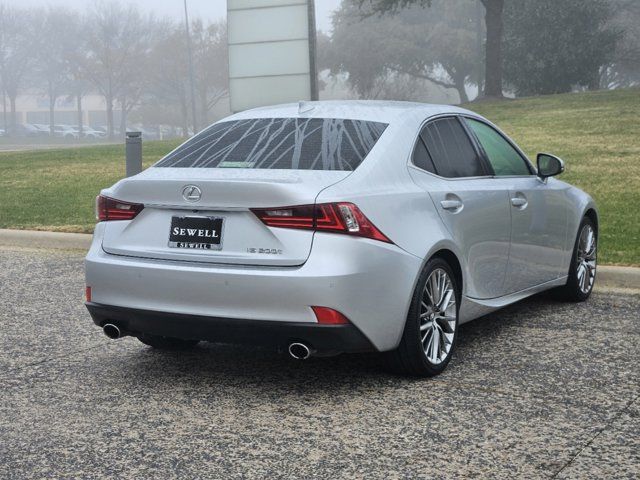 2016 Lexus IS 200t