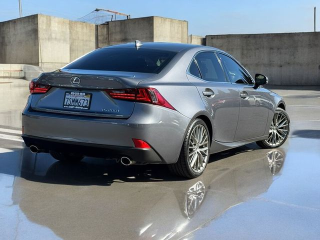 2016 Lexus IS 200t