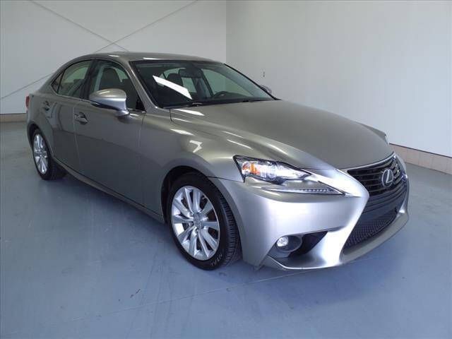 2016 Lexus IS 200t