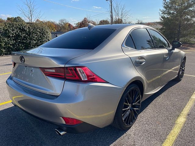 2016 Lexus IS 300