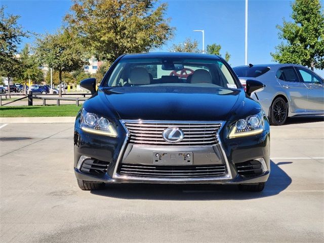 2016 Lexus LS 460