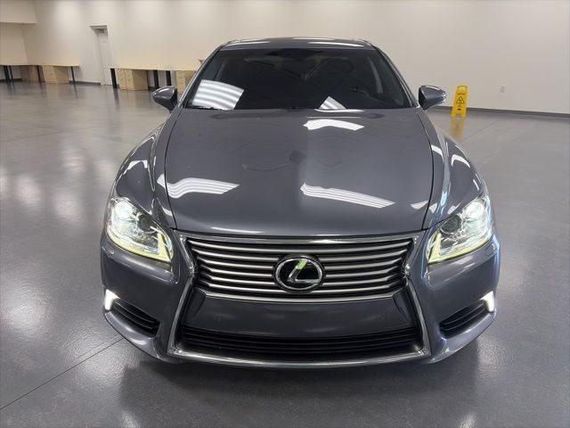 2016 Lexus LS 460
