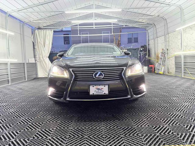 2016 Lexus LS 460