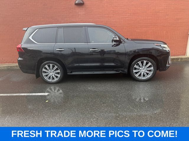 2016 Lexus LX 570