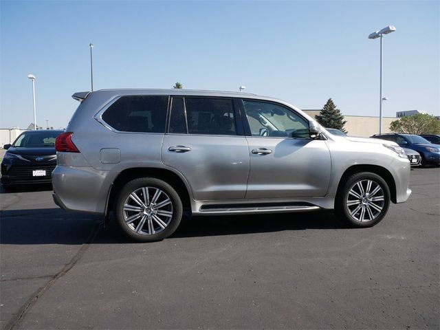 2016 Lexus LX 570