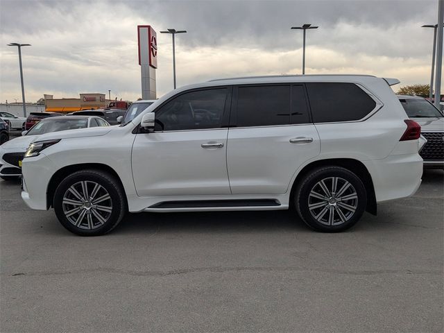 2016 Lexus LX 570