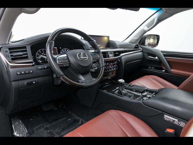 2016 Lexus LX 570