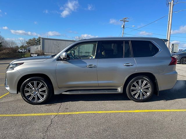 2016 Lexus LX 570