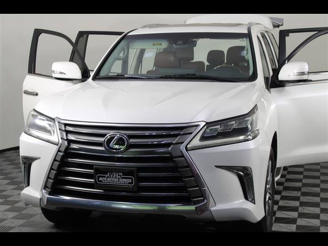 2016 Lexus LX 570