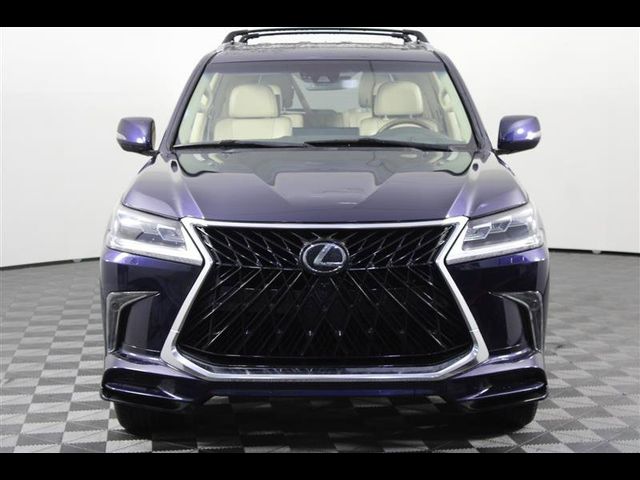 2016 Lexus LX 570