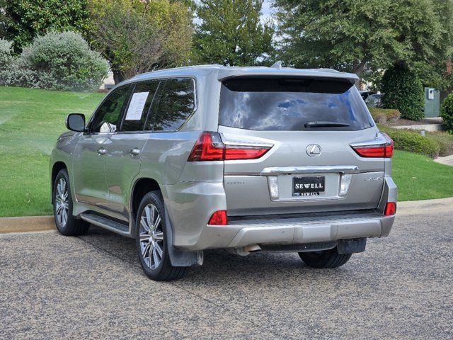 2016 Lexus LX 570