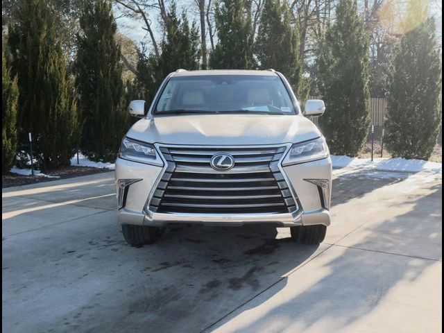 2016 Lexus LX 570