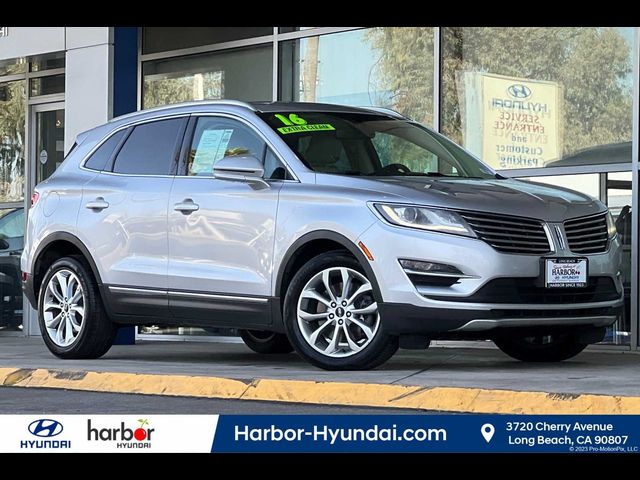 2016 Lincoln MKC Select