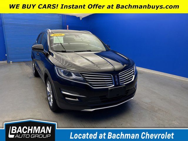 2016 Lincoln MKC Select