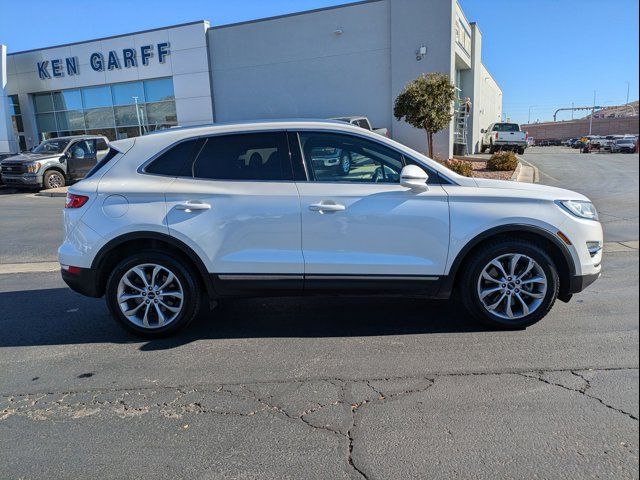 2016 Lincoln MKC Select