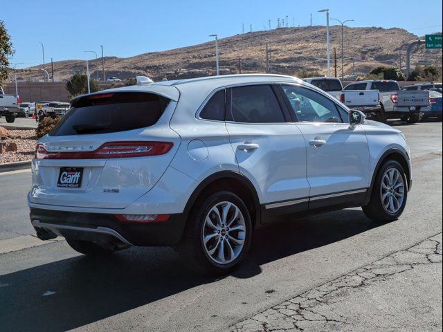 2016 Lincoln MKC Select