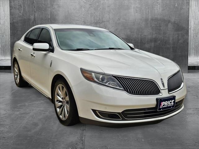 2016 Lincoln MKS Base