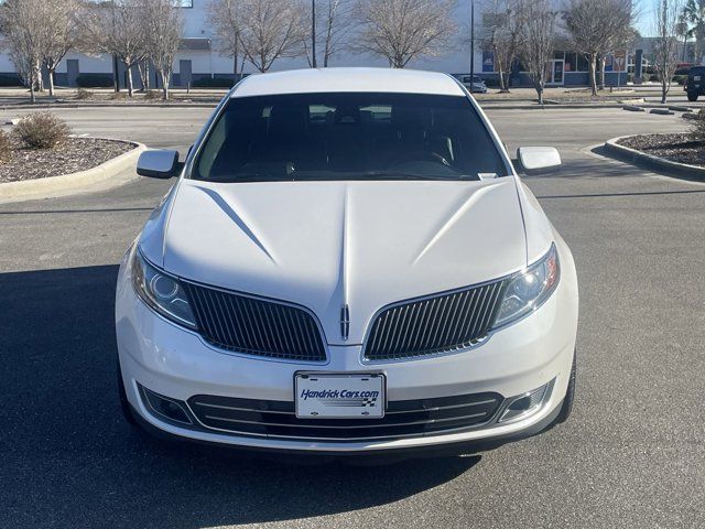 2016 Lincoln MKS Base