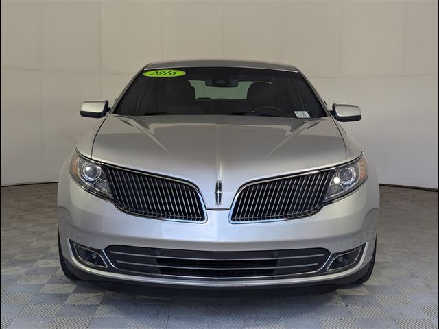 2016 Lincoln MKS Base