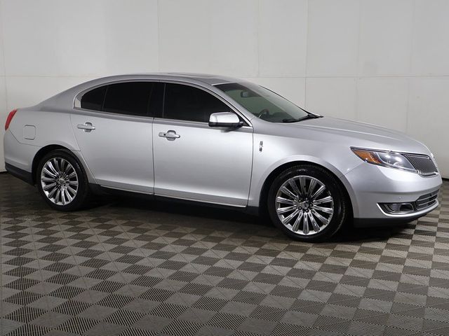 2016 Lincoln MKS Base