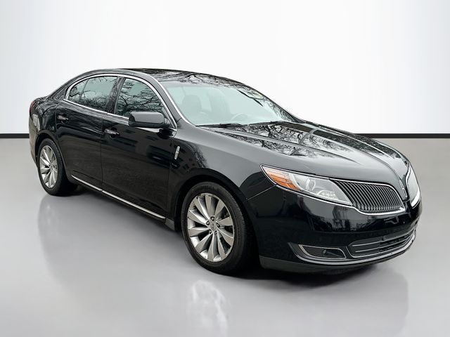 2016 Lincoln MKS Base
