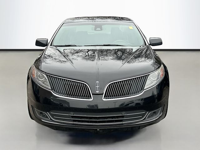 2016 Lincoln MKS Base