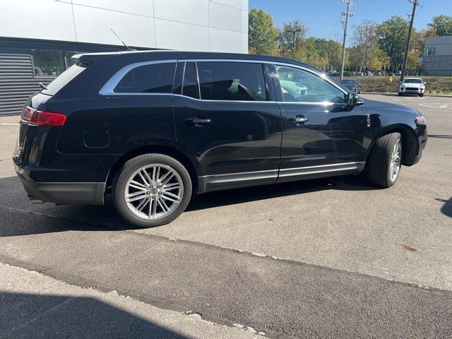 2016 Lincoln MKT EcoBoost