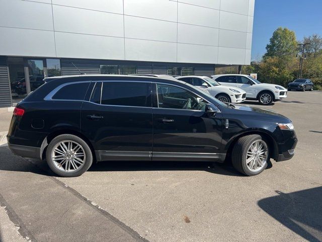 2016 Lincoln MKT EcoBoost