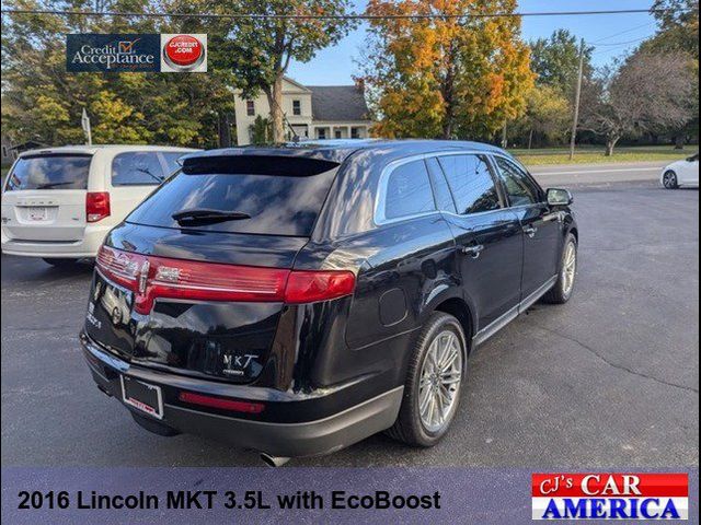 2016 Lincoln MKT EcoBoost