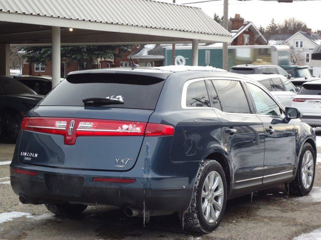 2016 Lincoln MKT EcoBoost