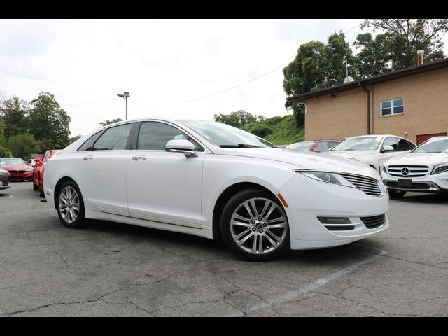 2016 Lincoln MKZ Base