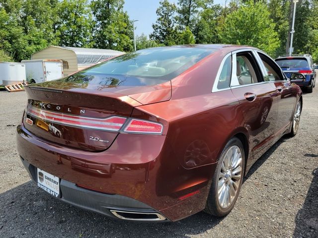 2016 Lincoln MKZ Base