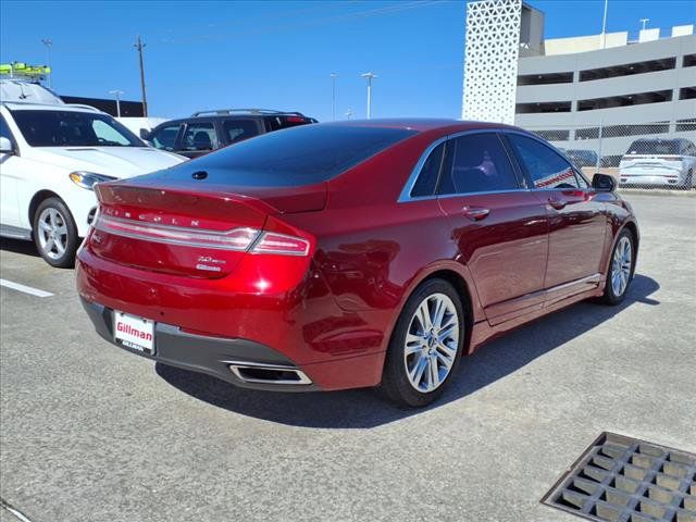 2016 Lincoln MKZ Base