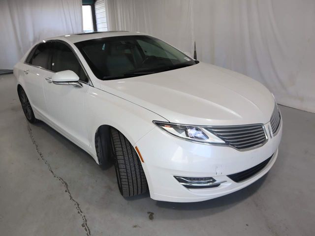 2016 Lincoln MKZ Base