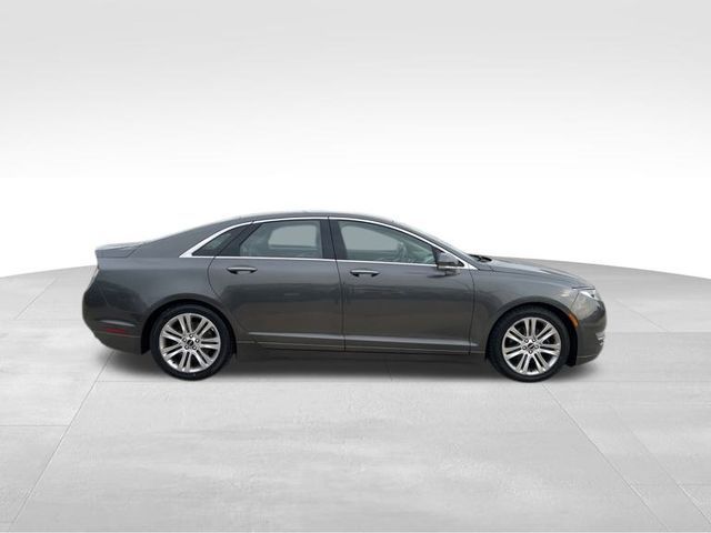 2016 Lincoln MKZ Base