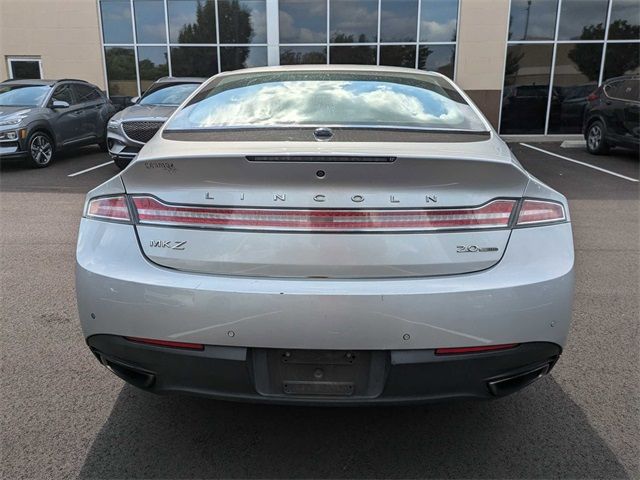 2016 Lincoln MKZ Base