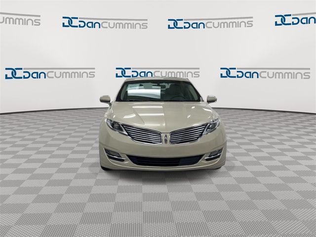 2016 Lincoln MKZ Base