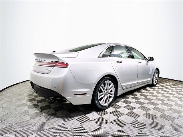 2016 Lincoln MKZ Base