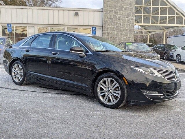 2016 Lincoln MKZ Base