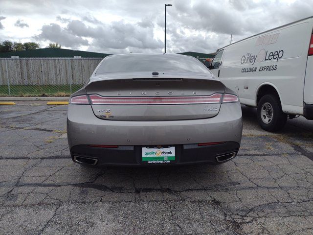 2016 Lincoln MKZ Base