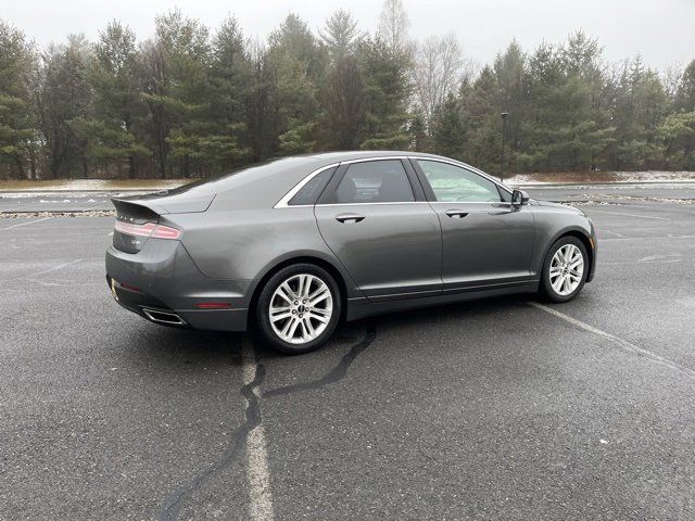 2016 Lincoln MKZ Base