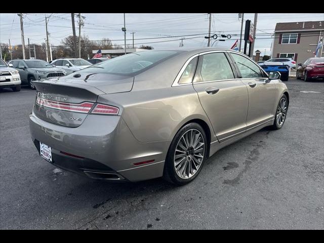 2016 Lincoln MKZ Base